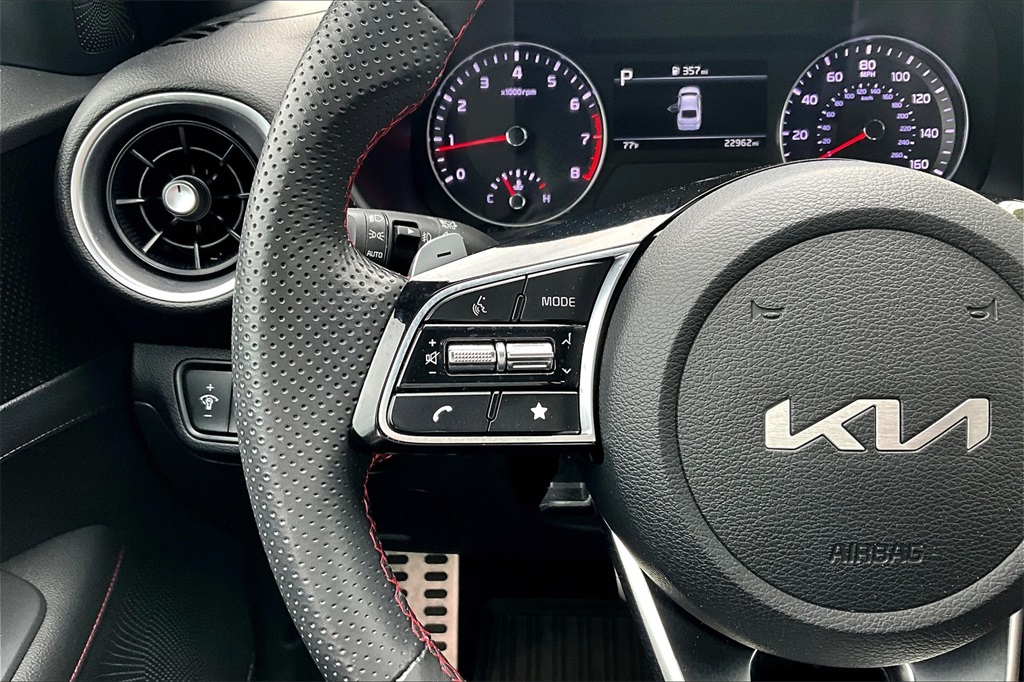 2023 Kia Forte GT - Photo 23