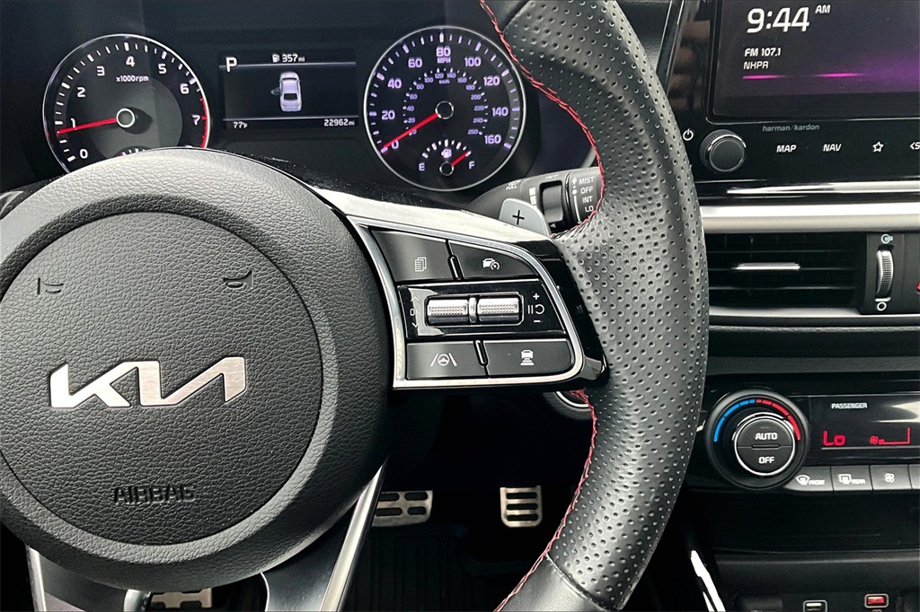 2023 Kia Forte GT - Photo 24