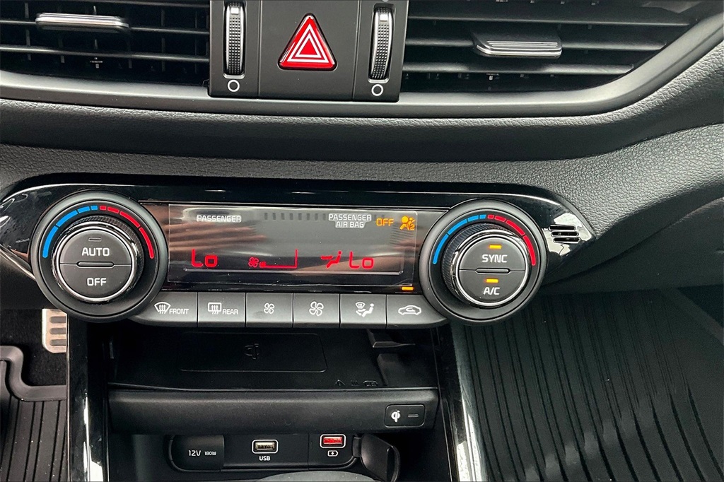 2023 Kia Forte GT - Photo 26