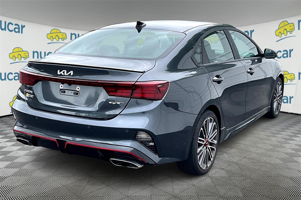 2023 Kia Forte GT - Photo 6