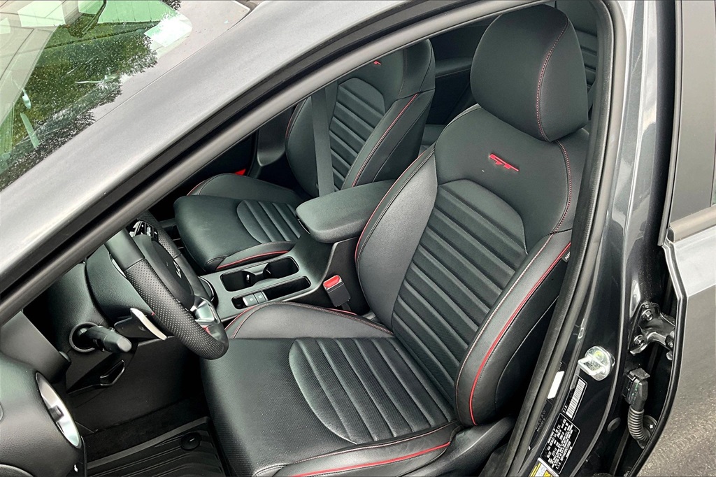 2023 Kia Forte GT - Photo 10