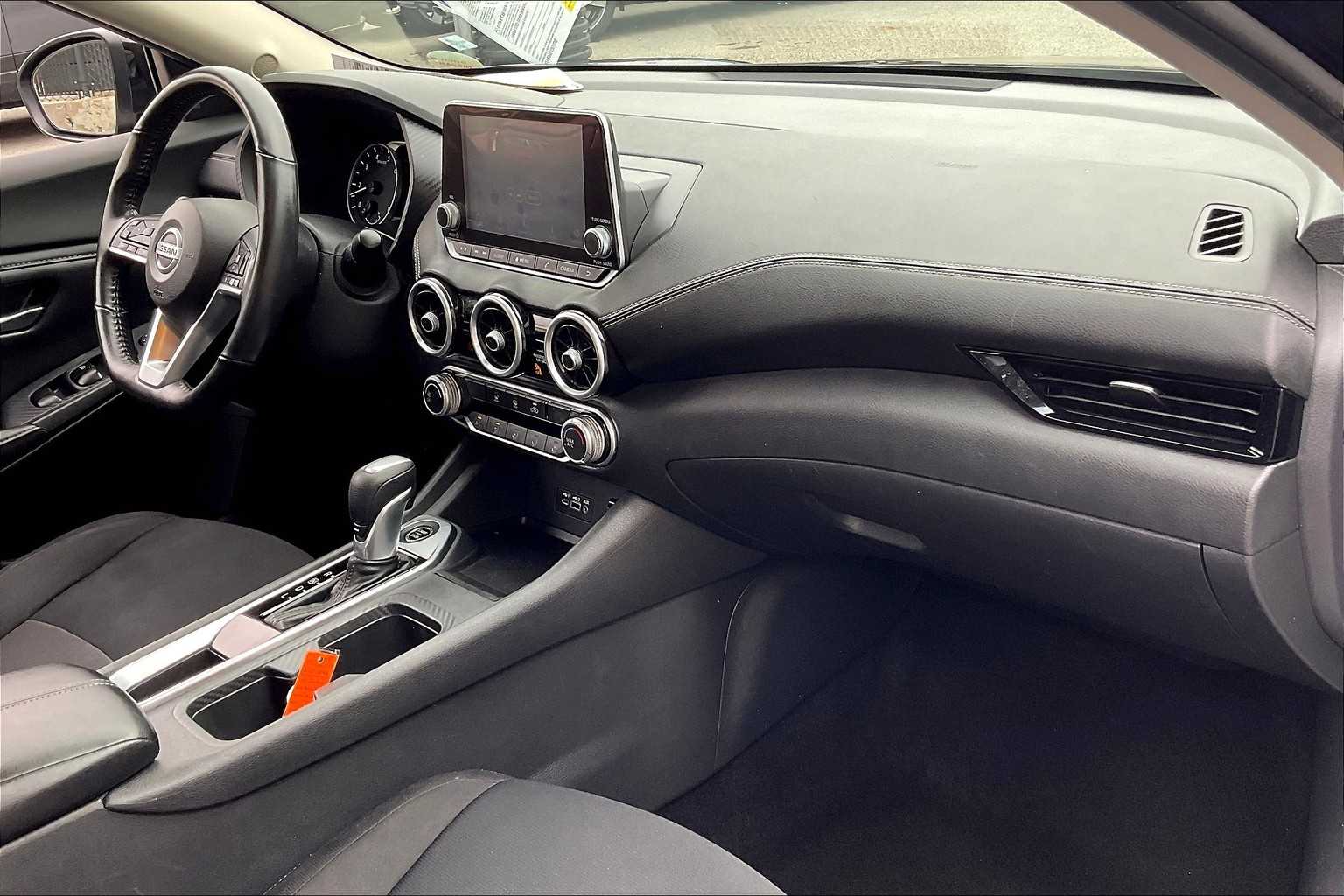 2022 Nissan Sentra SV - Photo 14