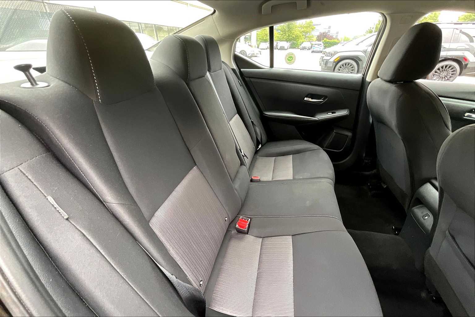 2022 Nissan Sentra SV - Photo 16