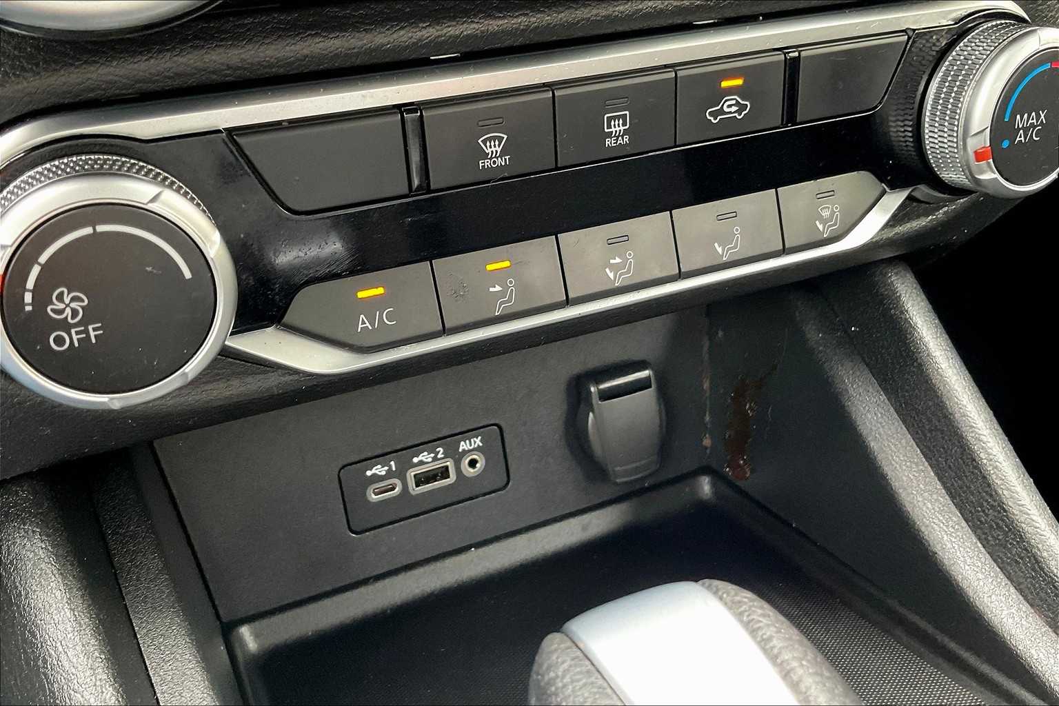 2022 Nissan Sentra SV - Photo 25