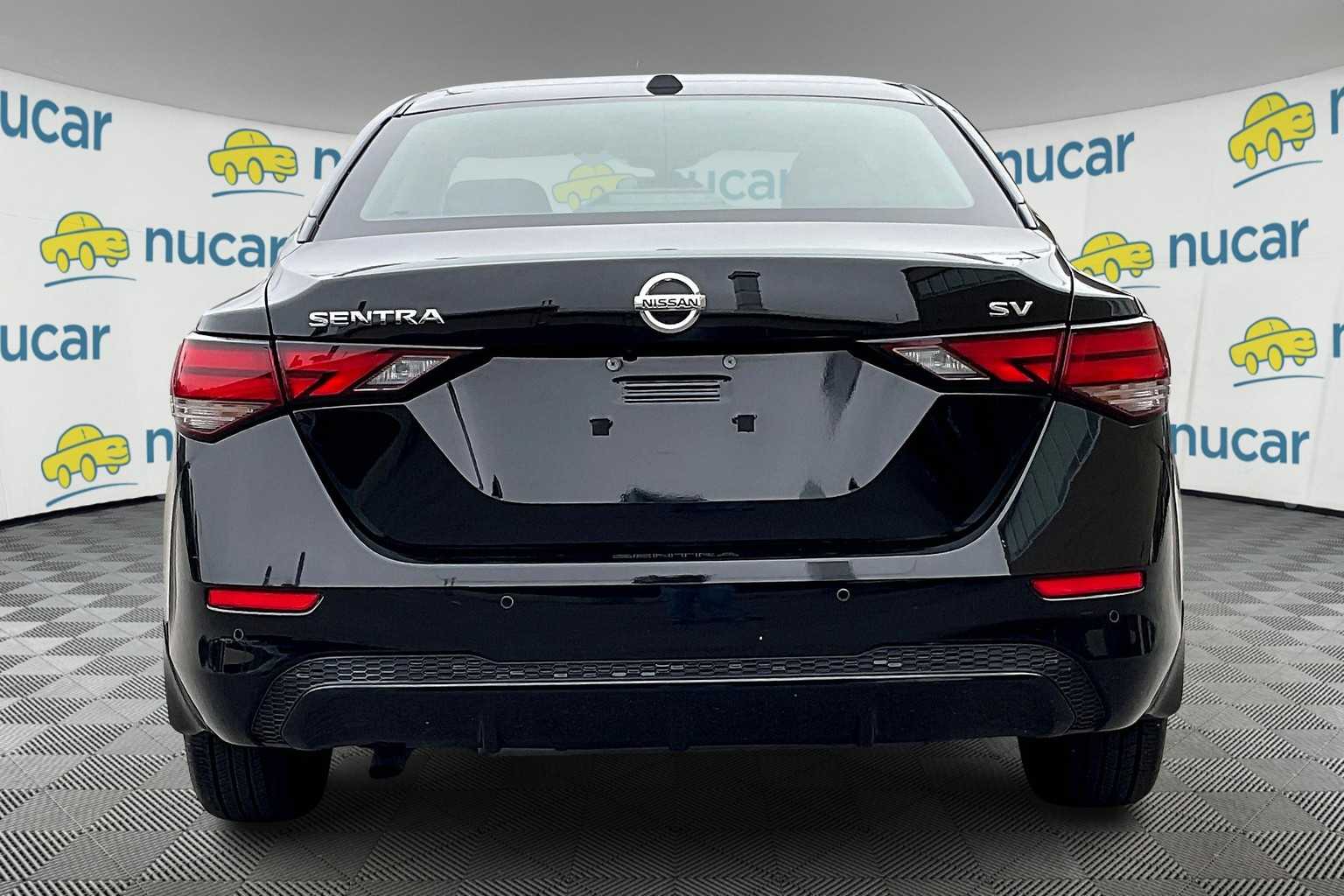 2022 Nissan Sentra SV - Photo 5