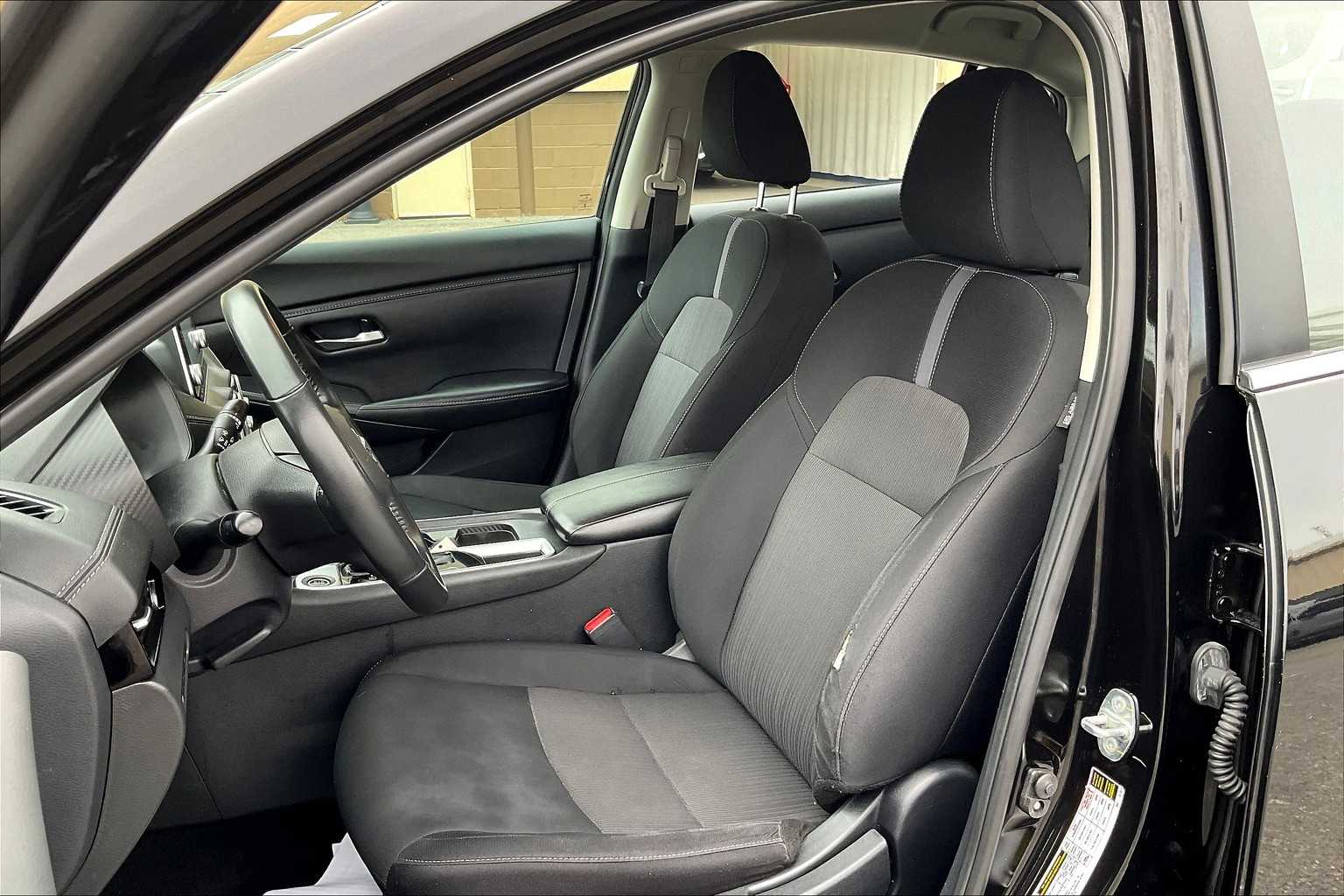 2022 Nissan Sentra SV - Photo 10