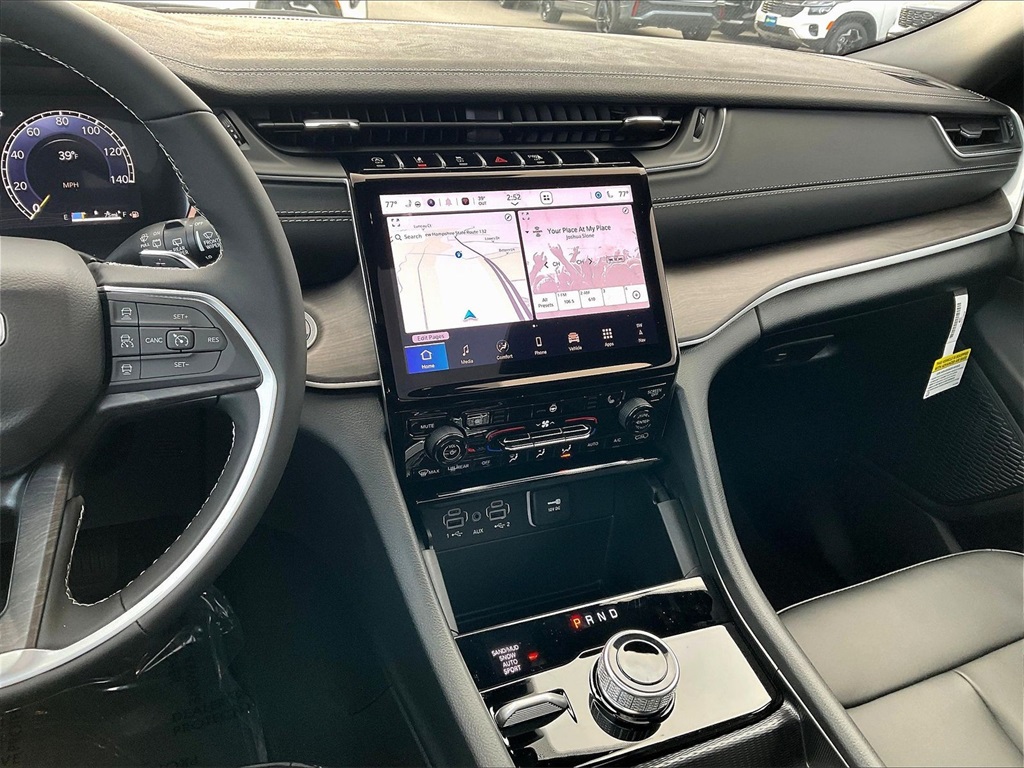 2025 Jeep Grand Cherokee L Limited - Photo 13
