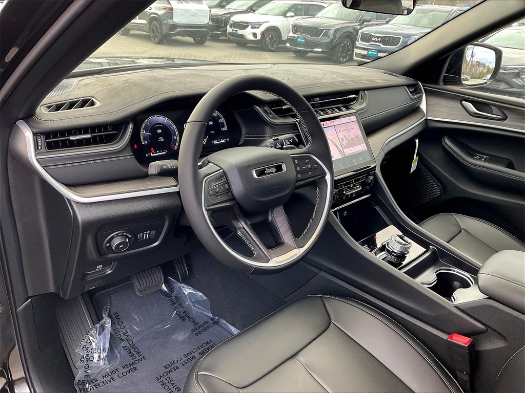 2025 Jeep Grand Cherokee L Limited - Photo 9