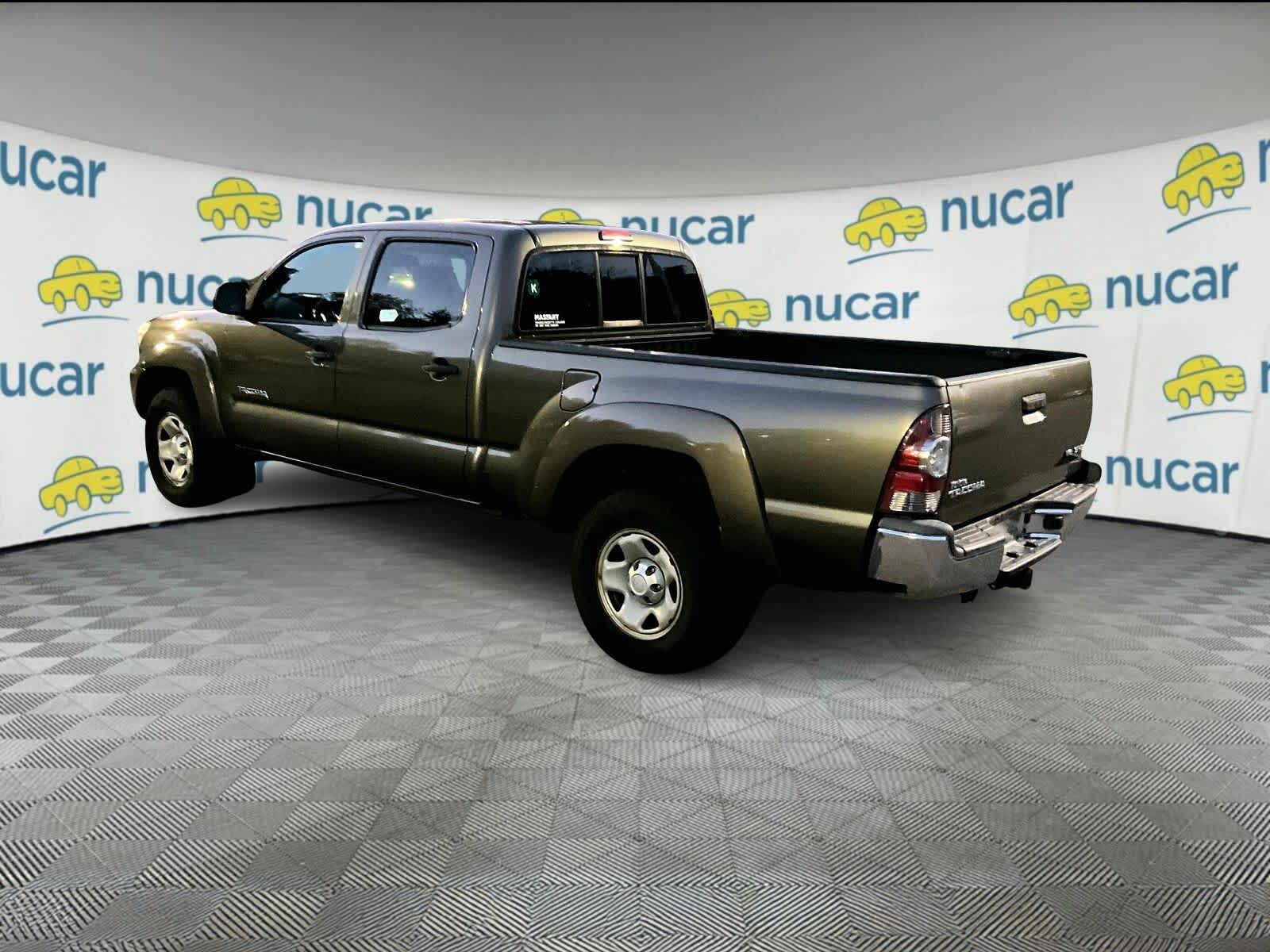 2013 Toyota Tacoma  - Photo 3