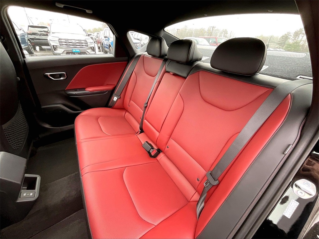 2025 Kia K4 GT-Line - Photo 15