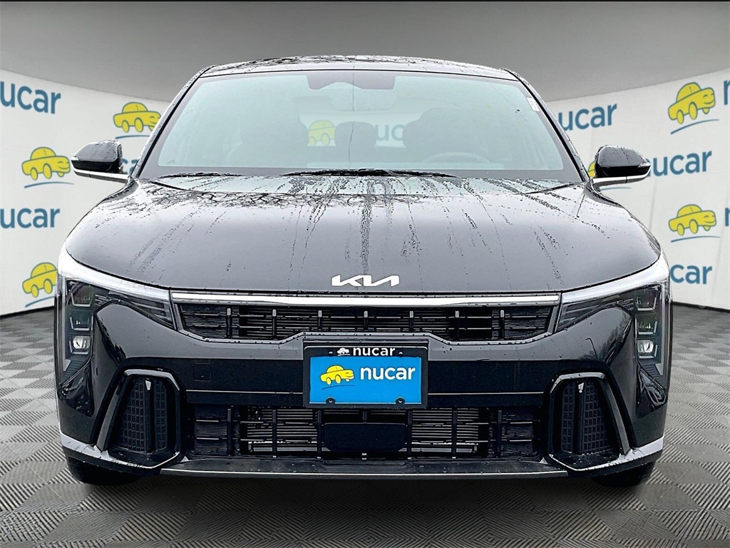 2025 Kia K4 GT-Line - Photo 3