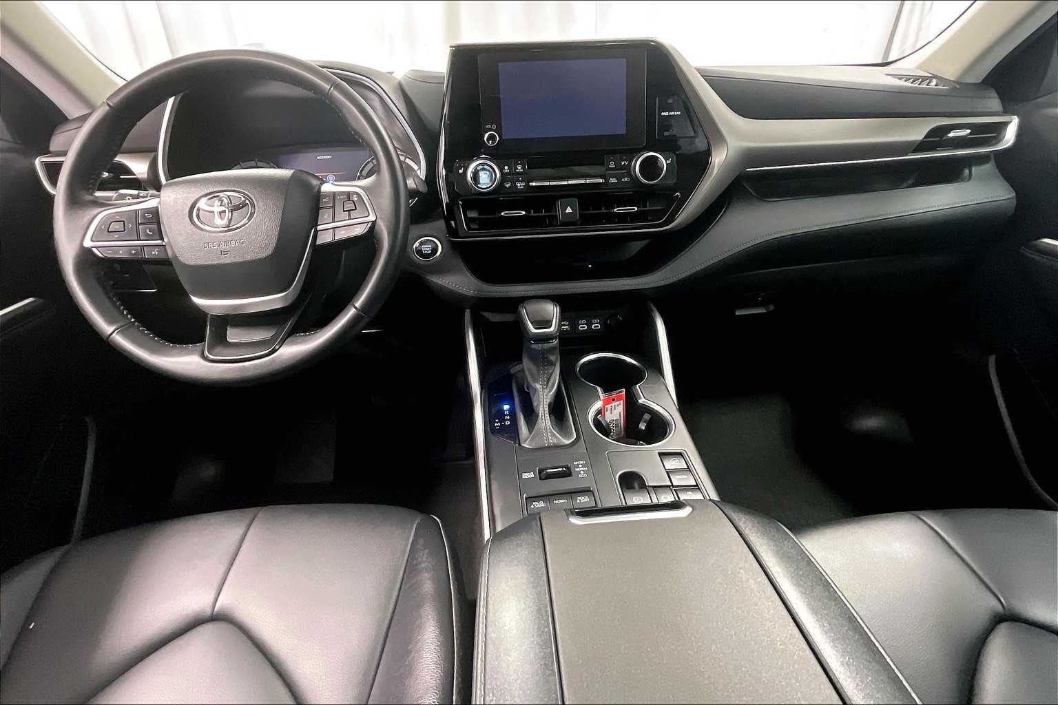 2023 Toyota Highlander XLE - Photo 22