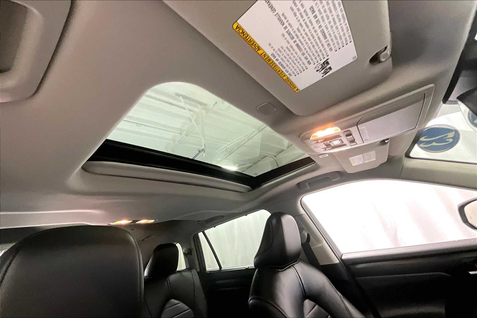 2023 Toyota Highlander XLE - Photo 23