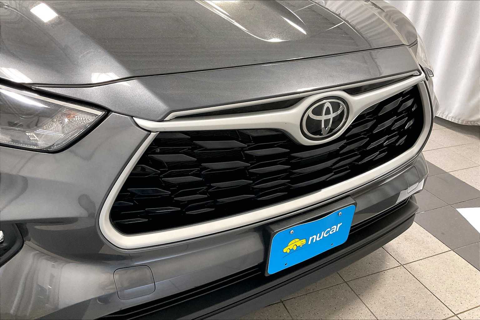 2023 Toyota Highlander XLE - Photo 32