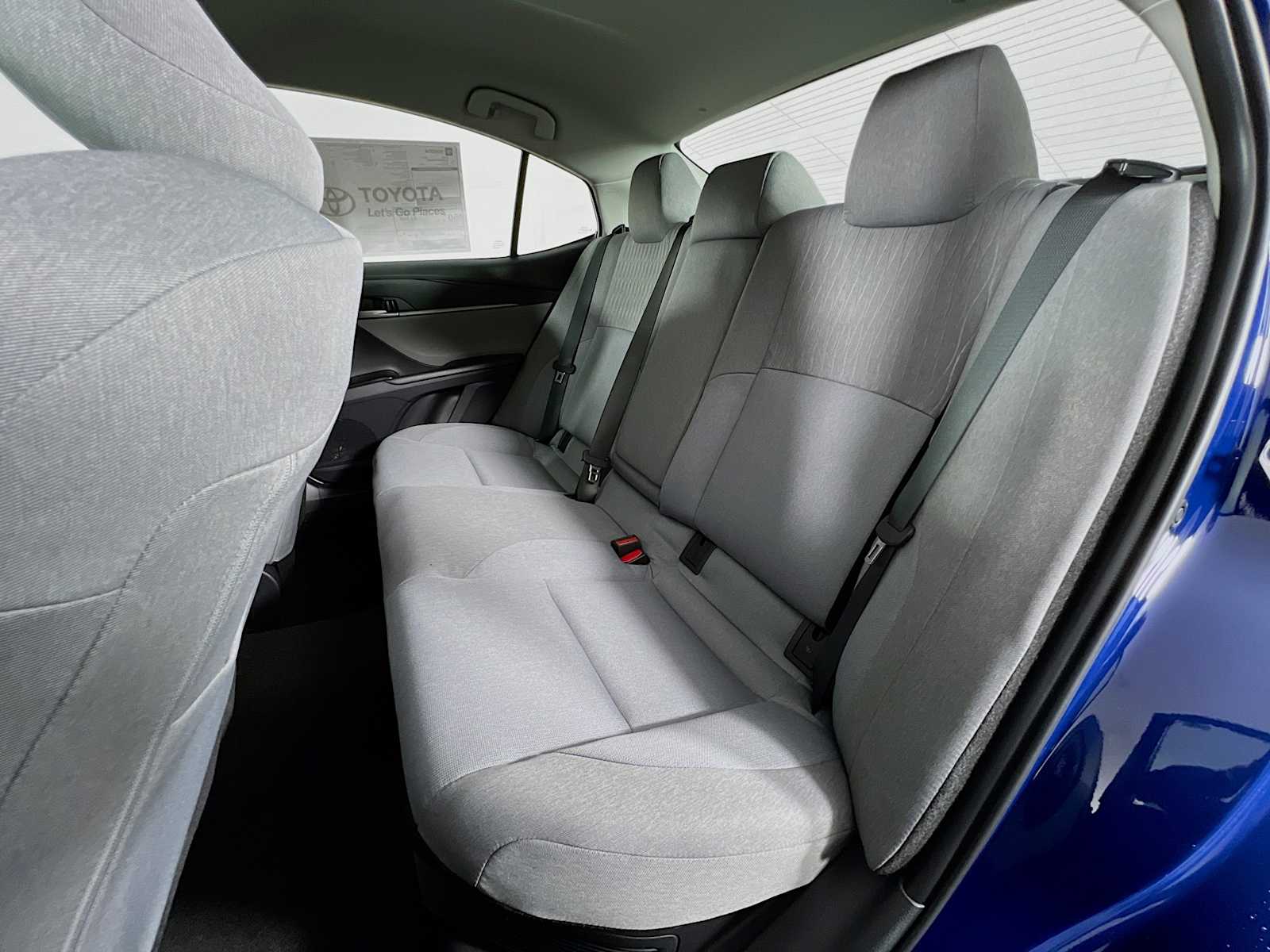 2026 Toyota Camry LE - Photo 13