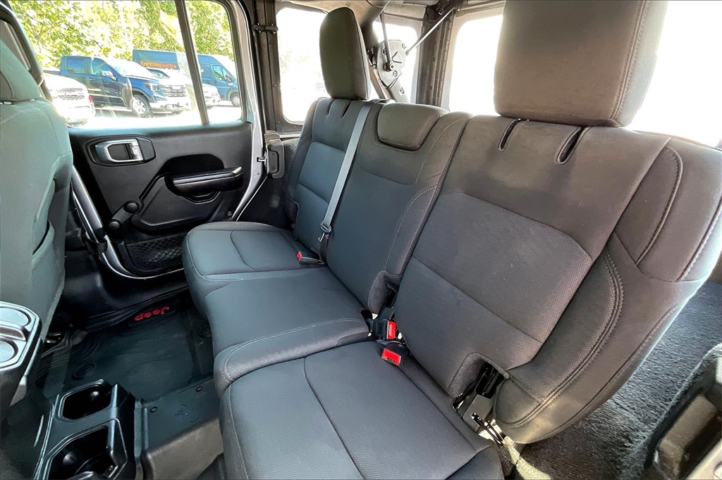 2021 Jeep Wrangler Unlimited Sport - Photo 14