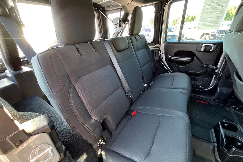 2021 Jeep Wrangler Unlimited Sport - Photo 15