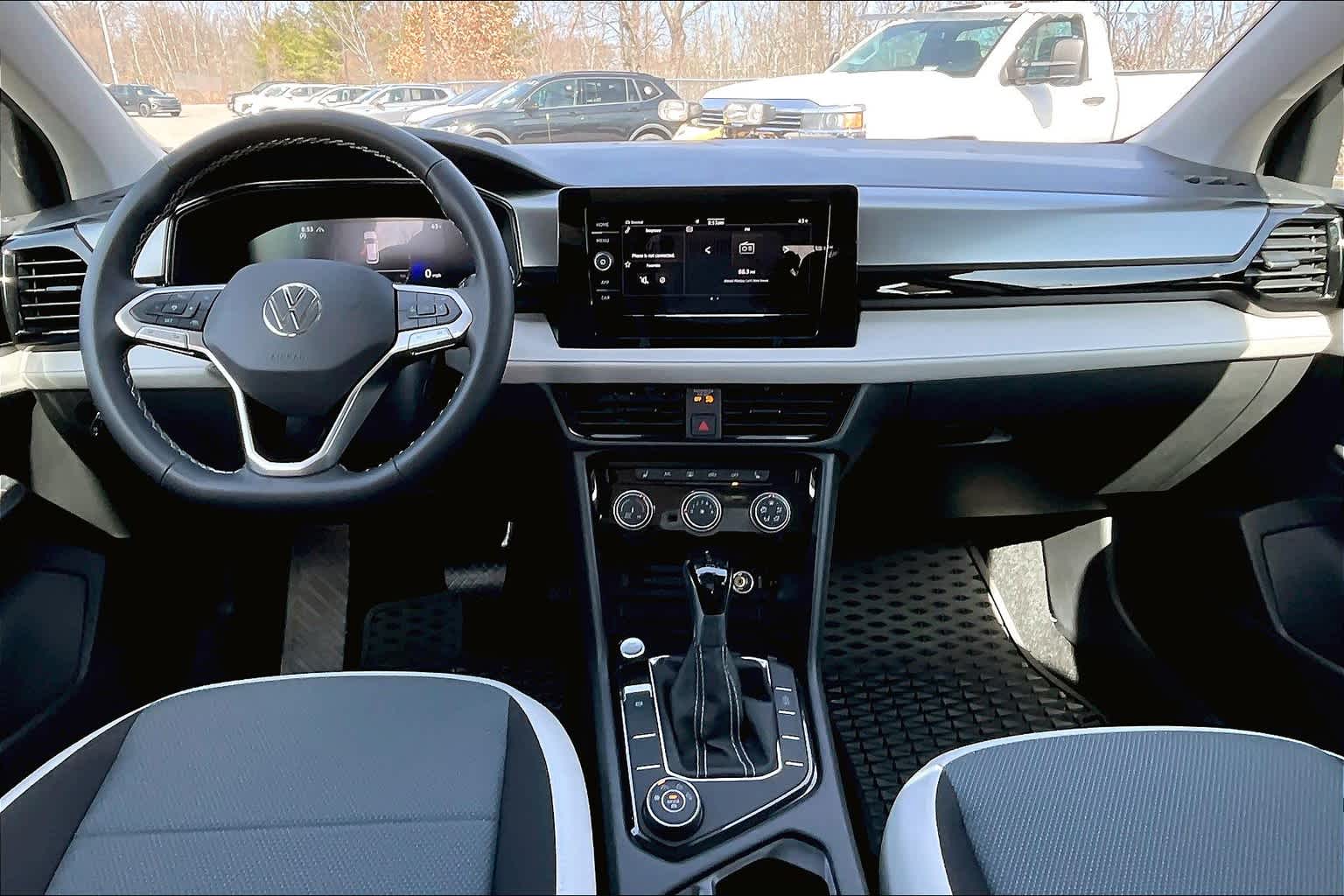 2025 Volkswagen Taos S - Photo 12