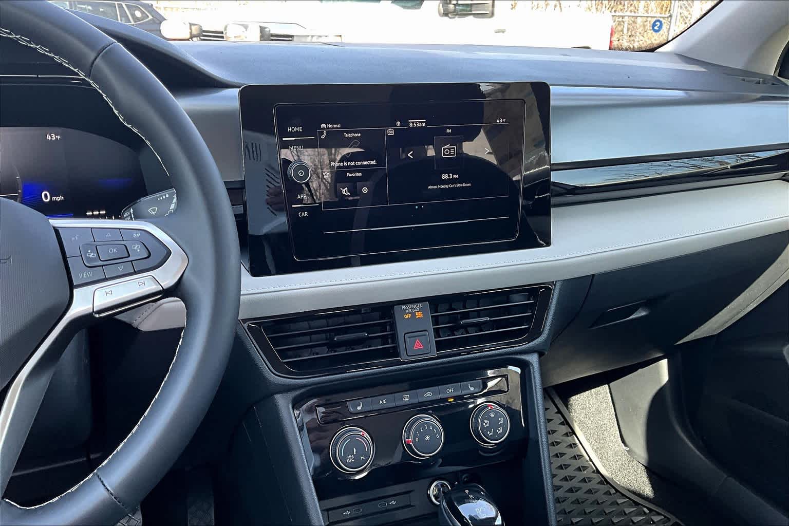 2025 Volkswagen Taos S - Photo 13