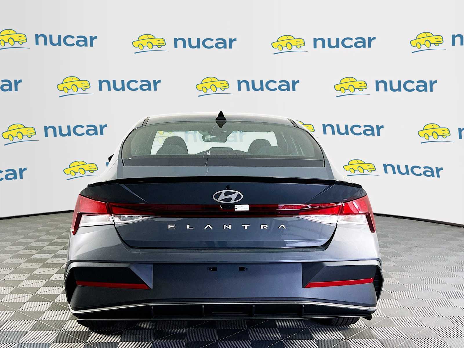 2025 Hyundai Elantra SEL Sport - Photo 5