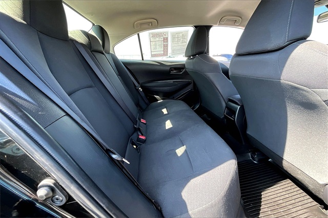 2022 Toyota Corolla LE - Photo 15