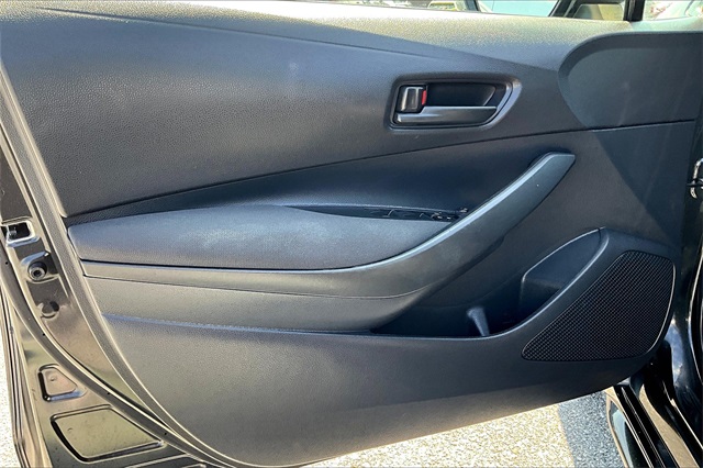2022 Toyota Corolla LE - Photo 9