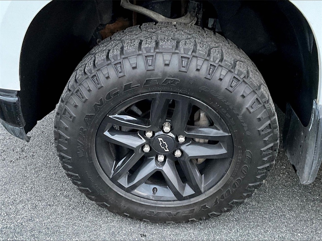 2019 Chevrolet Silverado 1500 Custom Trail Boss Crewcab - Photo 7