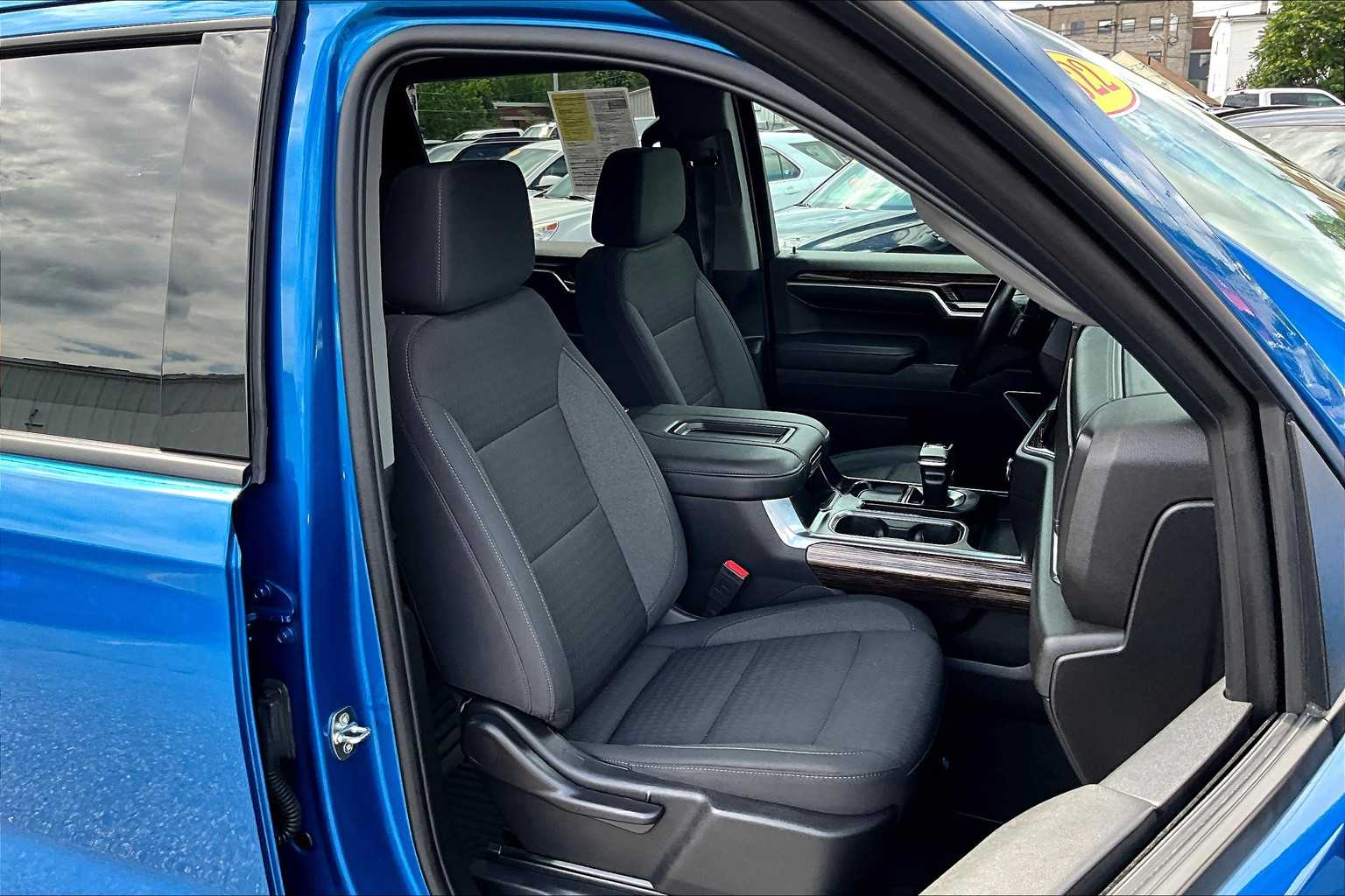 2022 GMC Sierra 1500 Elevation - Photo 11