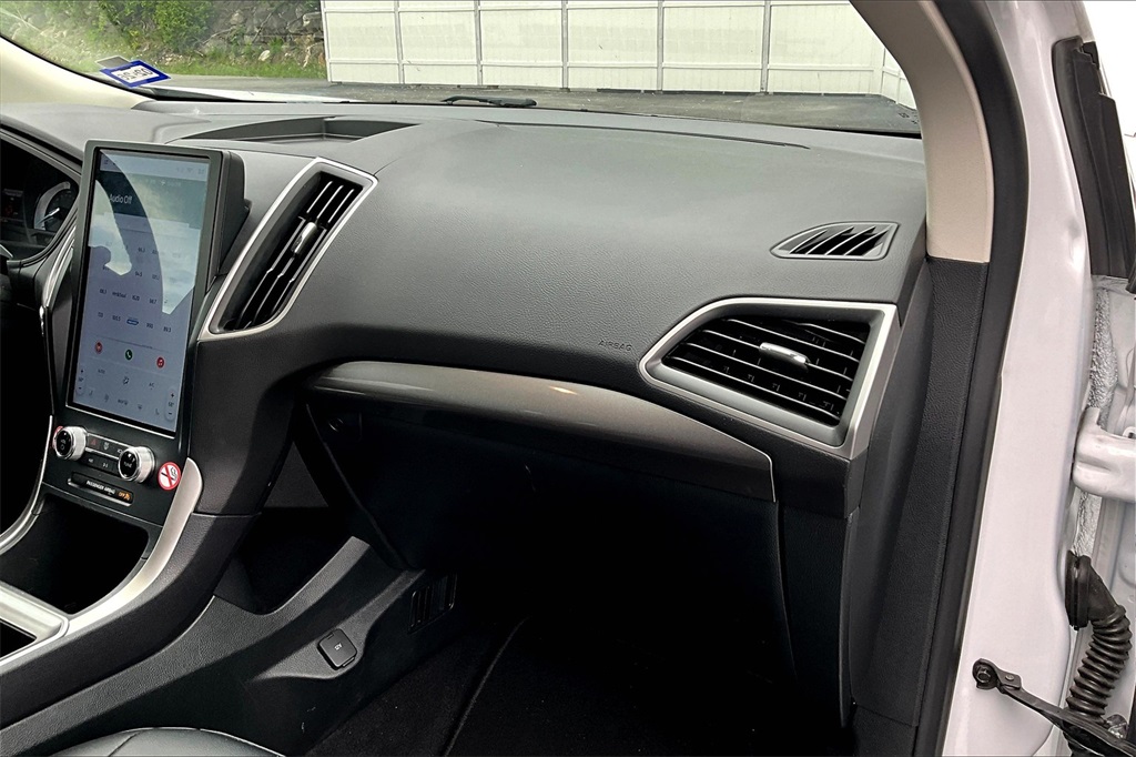 2024 Ford Edge SEL - Photo 13