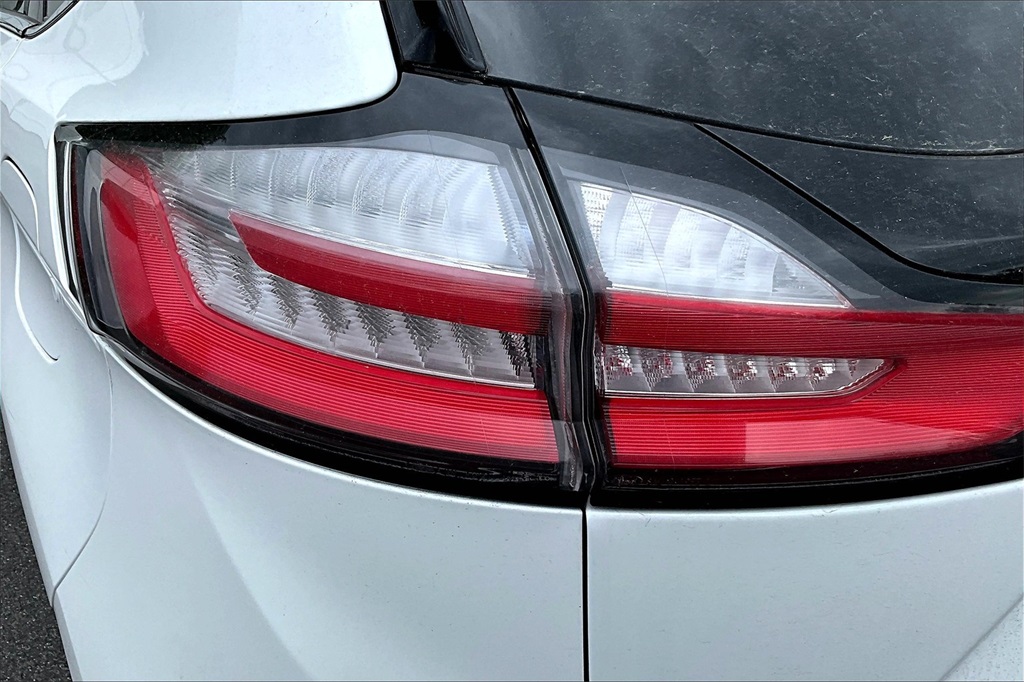 2024 Ford Edge SEL - Photo 31