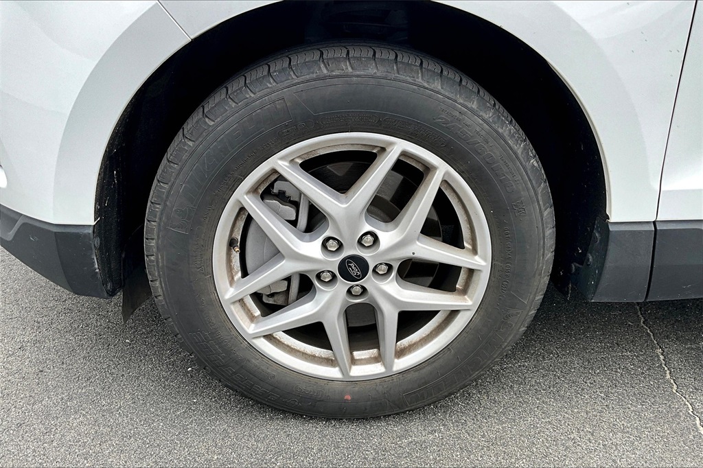 2024 Ford Edge SEL - Photo 7