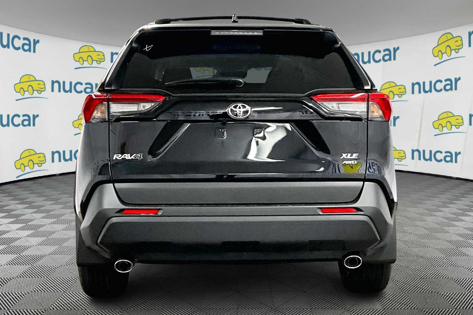 2025 Toyota RAV4 XLE Premium - Photo 6
