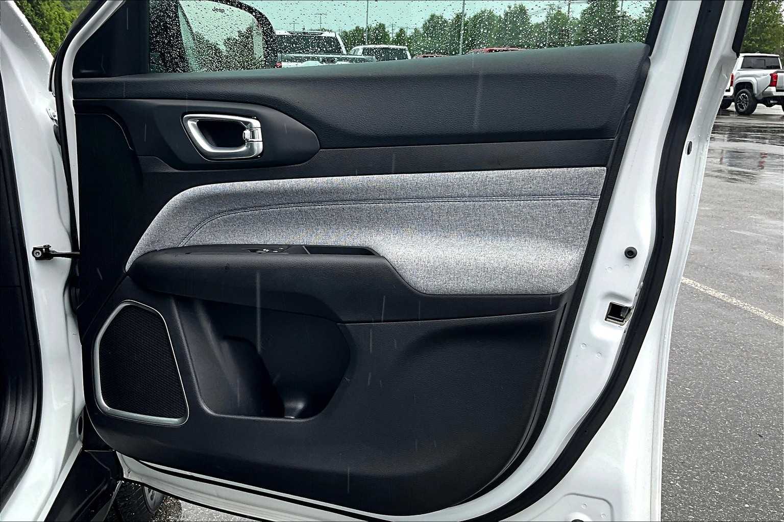 2022 Jeep Compass Latitude - Photo 12