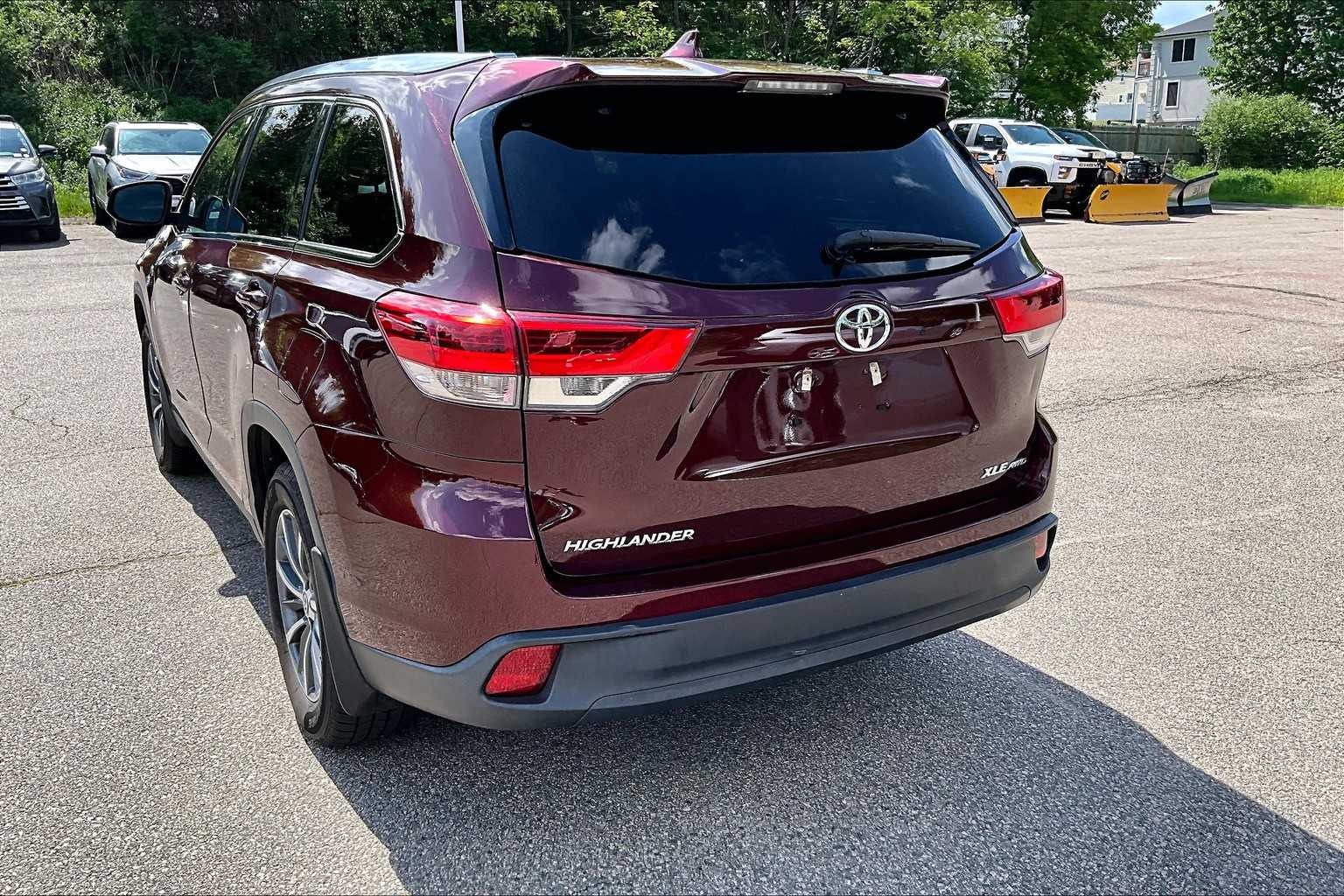 2019 Toyota Highlander XLE - Photo 7