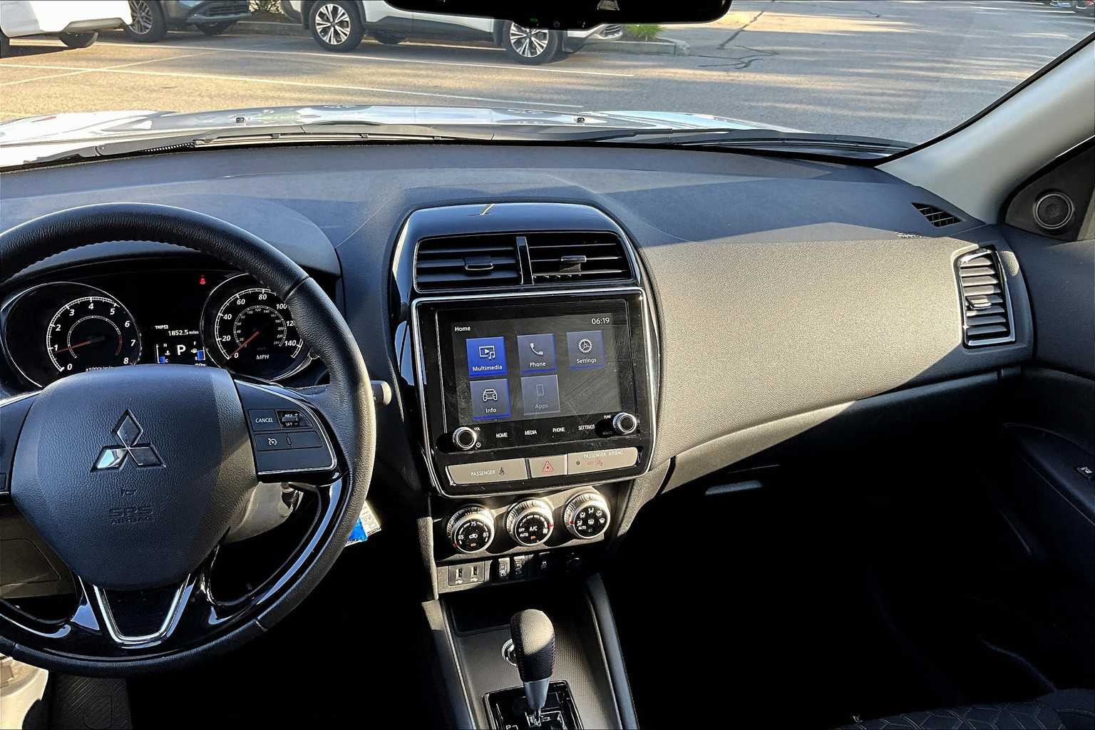 2024 Mitsubishi Outlander Sport LE - Photo 18