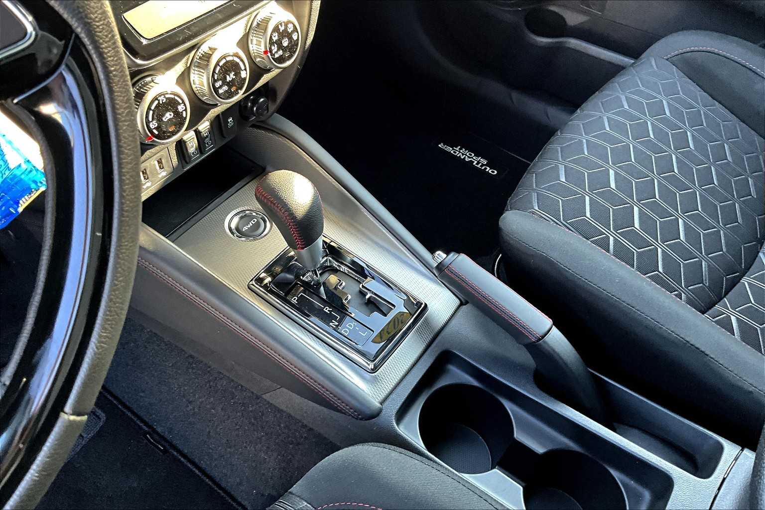 2024 Mitsubishi Outlander Sport LE - Photo 20