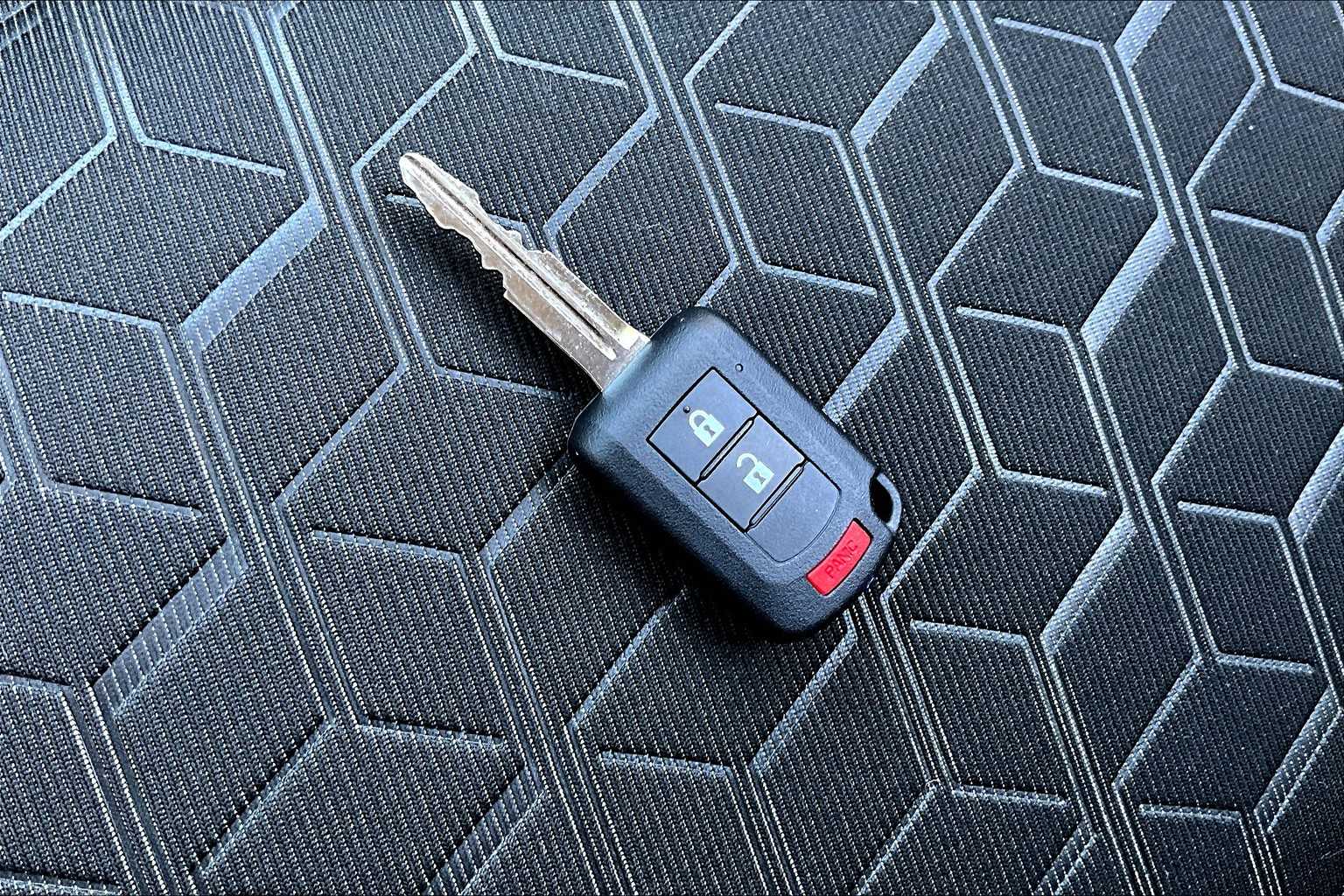 2024 Mitsubishi Outlander Sport LE - Photo 28