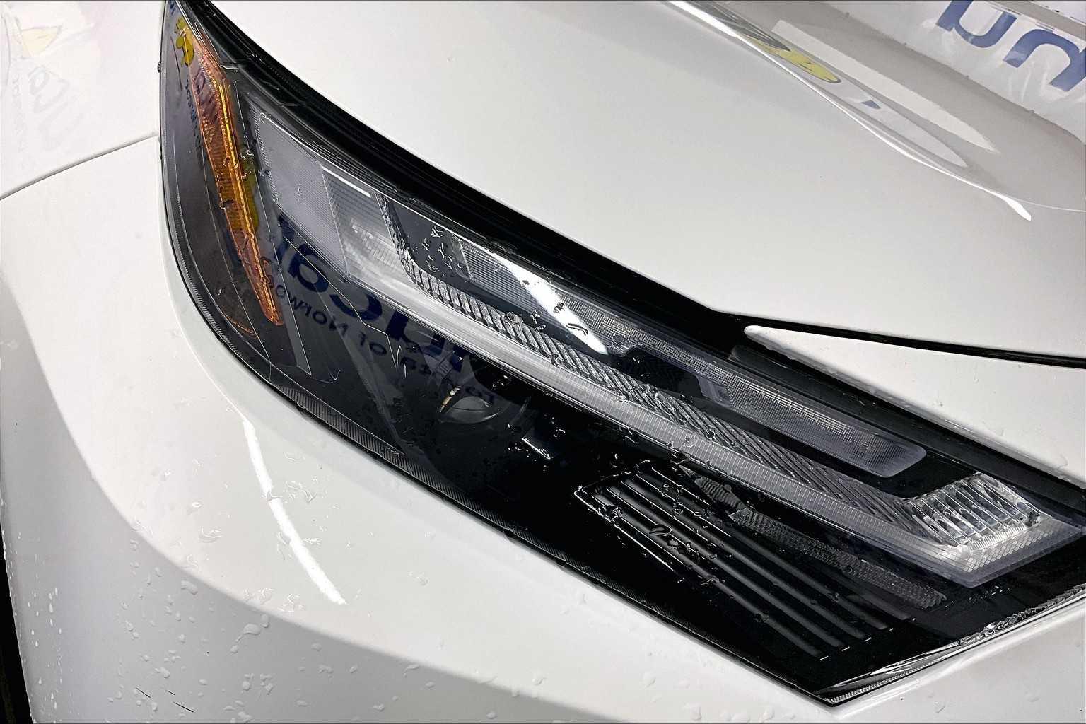 2022 Toyota RAV4 Prime SE - Photo 32