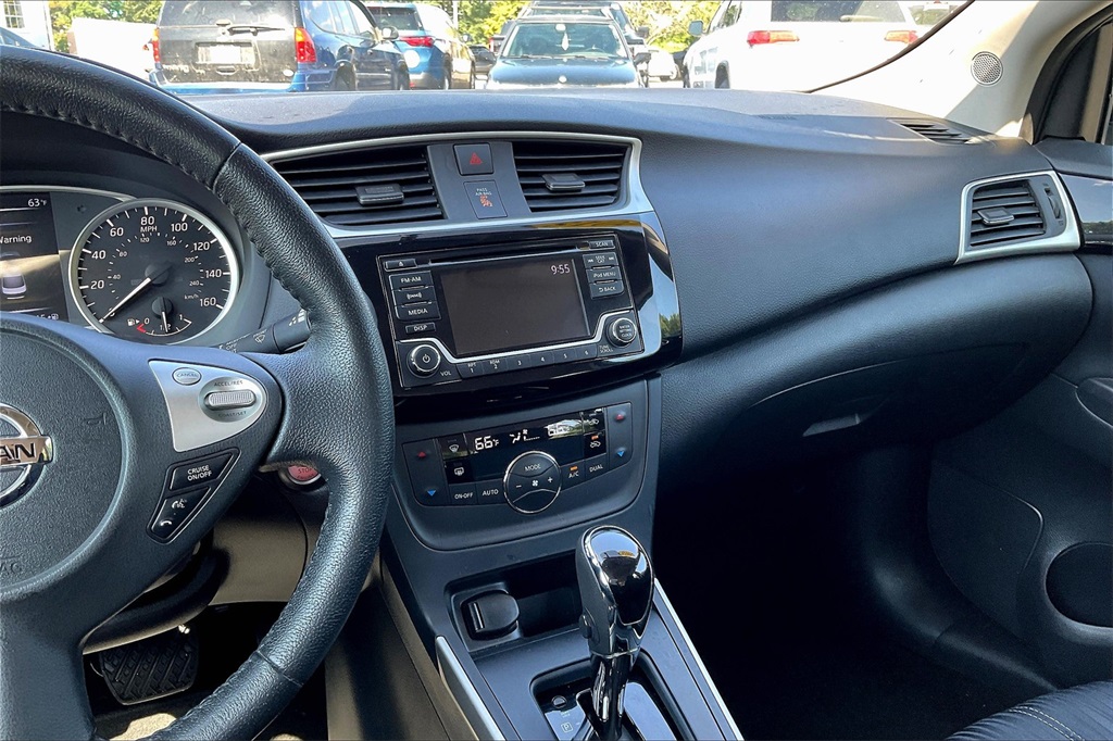 2018 Nissan Sentra SV - Photo 17
