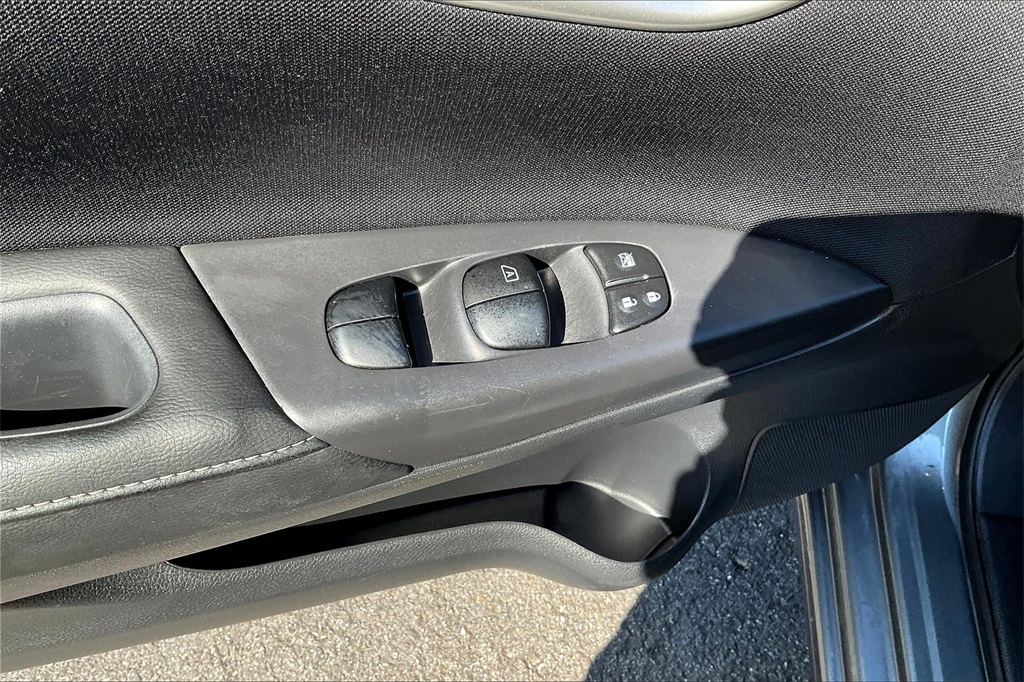 2018 Nissan Sentra SV - Photo 27