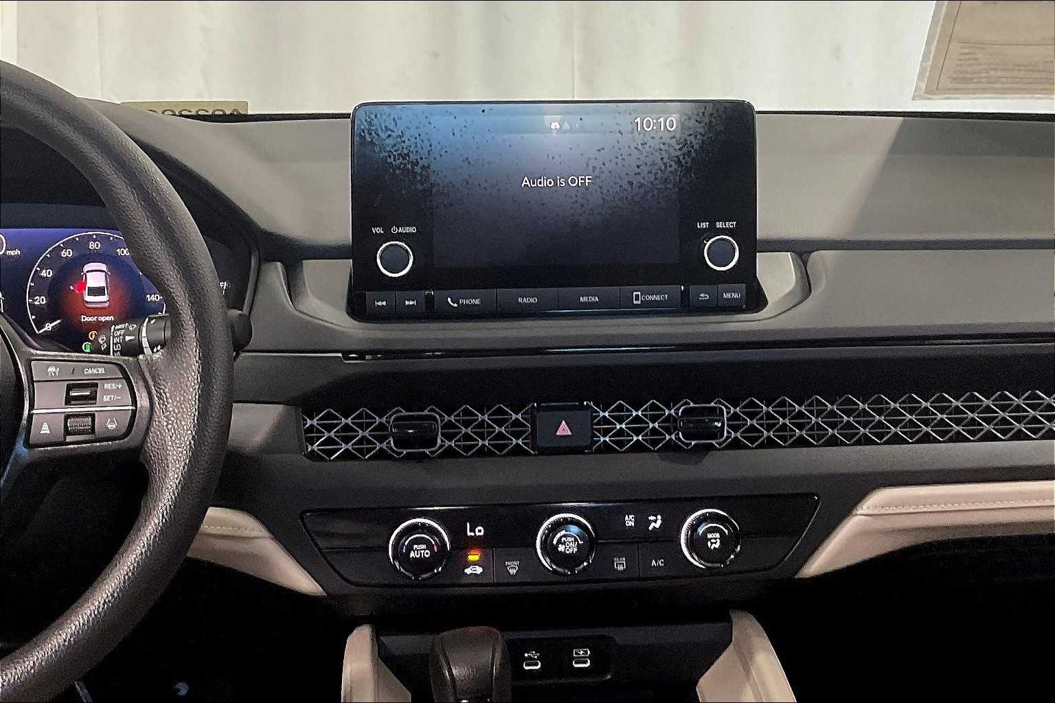 2024 Honda Accord LX - Photo 18