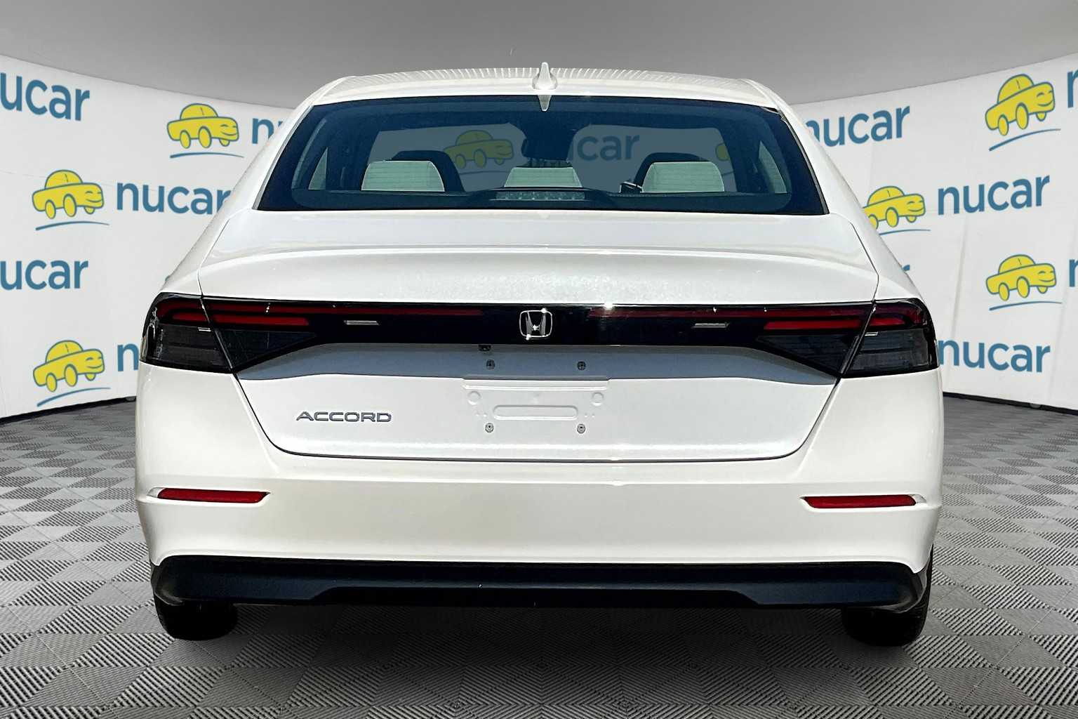 2024 Honda Accord LX - Photo 5