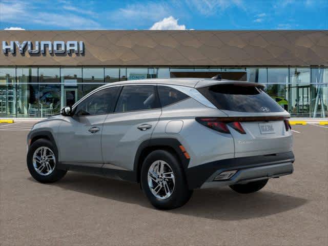 2025 Hyundai Tucson SE - Photo 5
