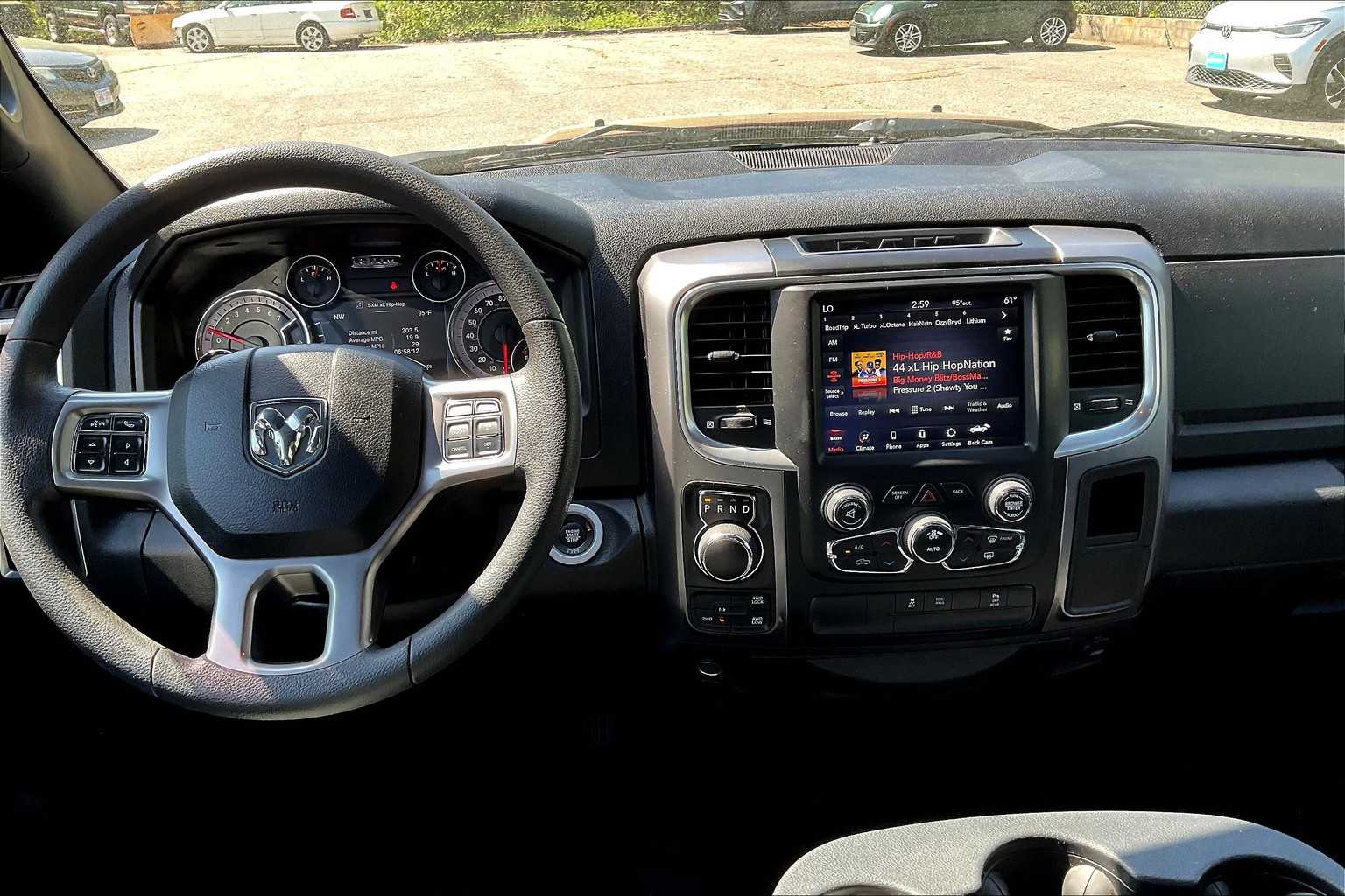 2021 Ram 1500 Classic Warlock - Photo 17