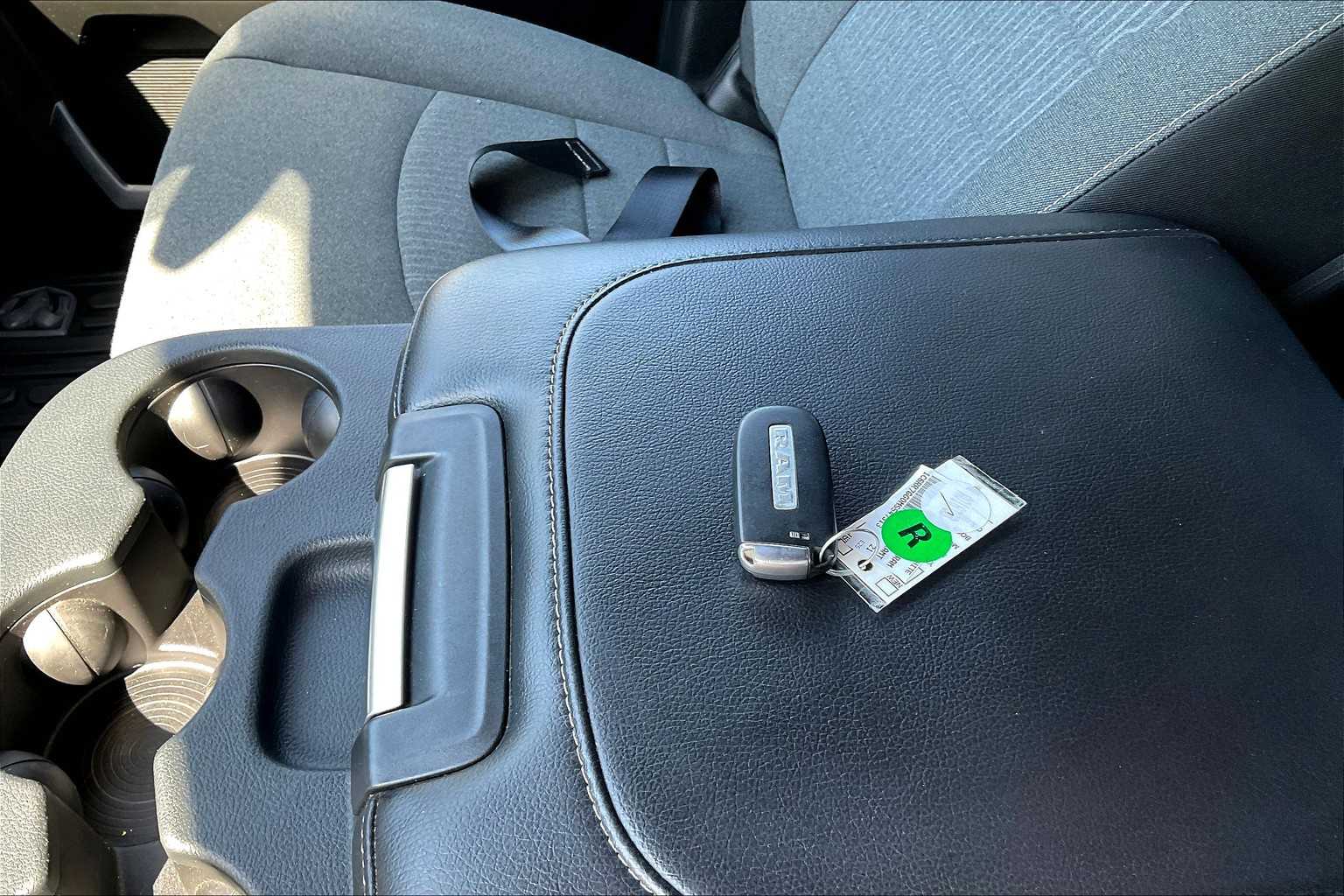 2021 Ram 1500 Classic Warlock - Photo 31