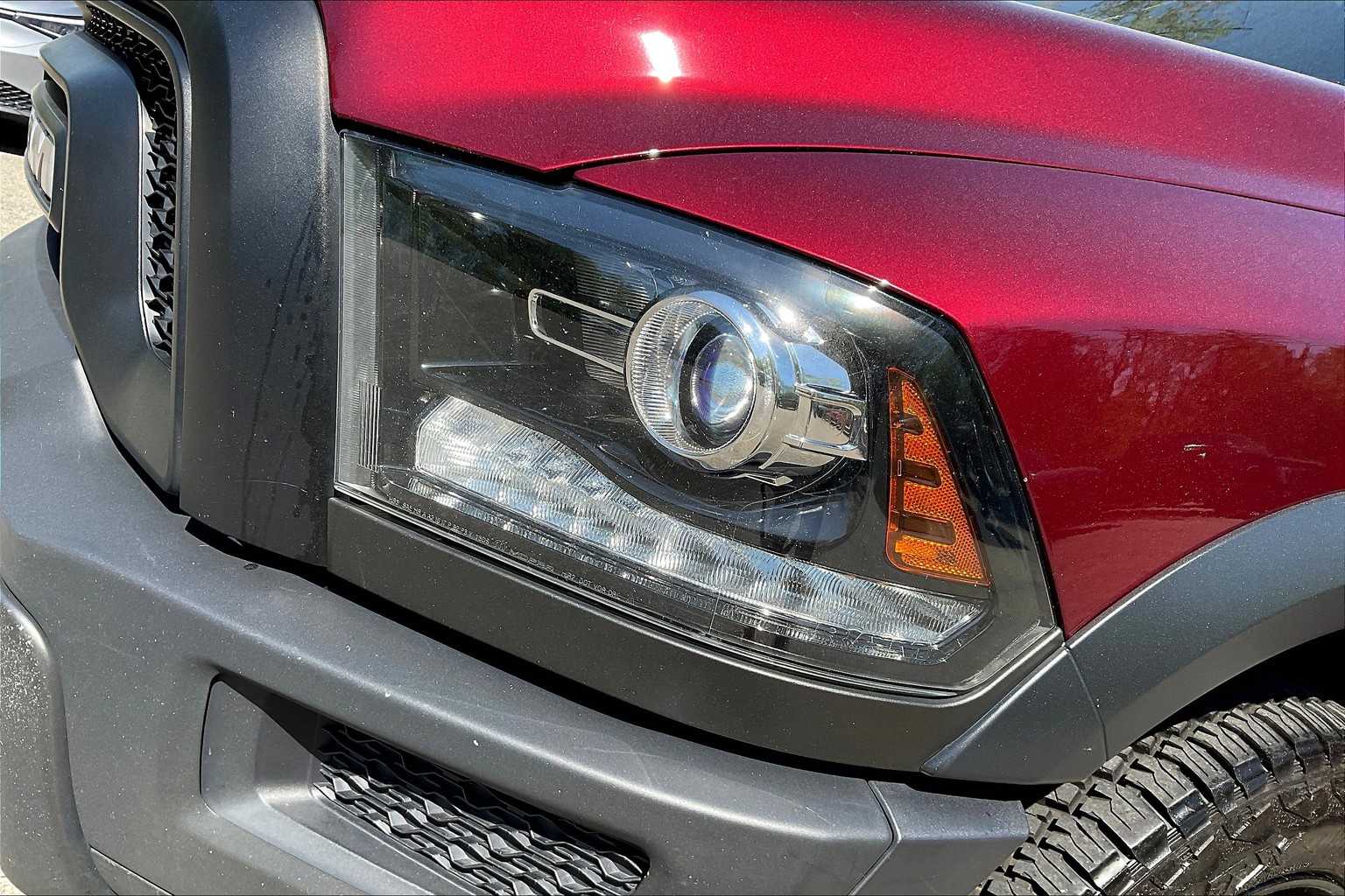 2021 Ram 1500 Classic Warlock - Photo 34