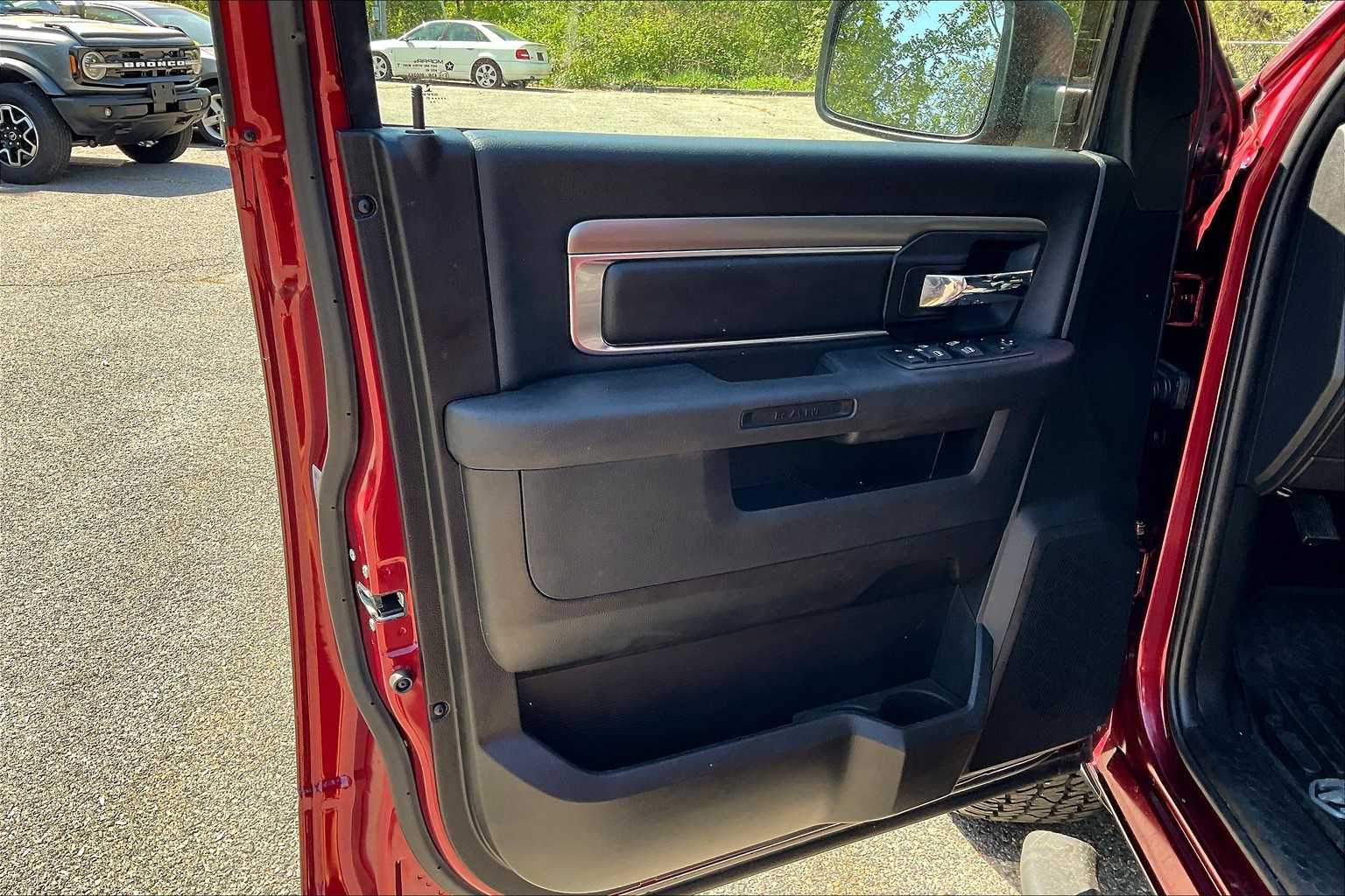 2021 Ram 1500 Classic Warlock - Photo 9