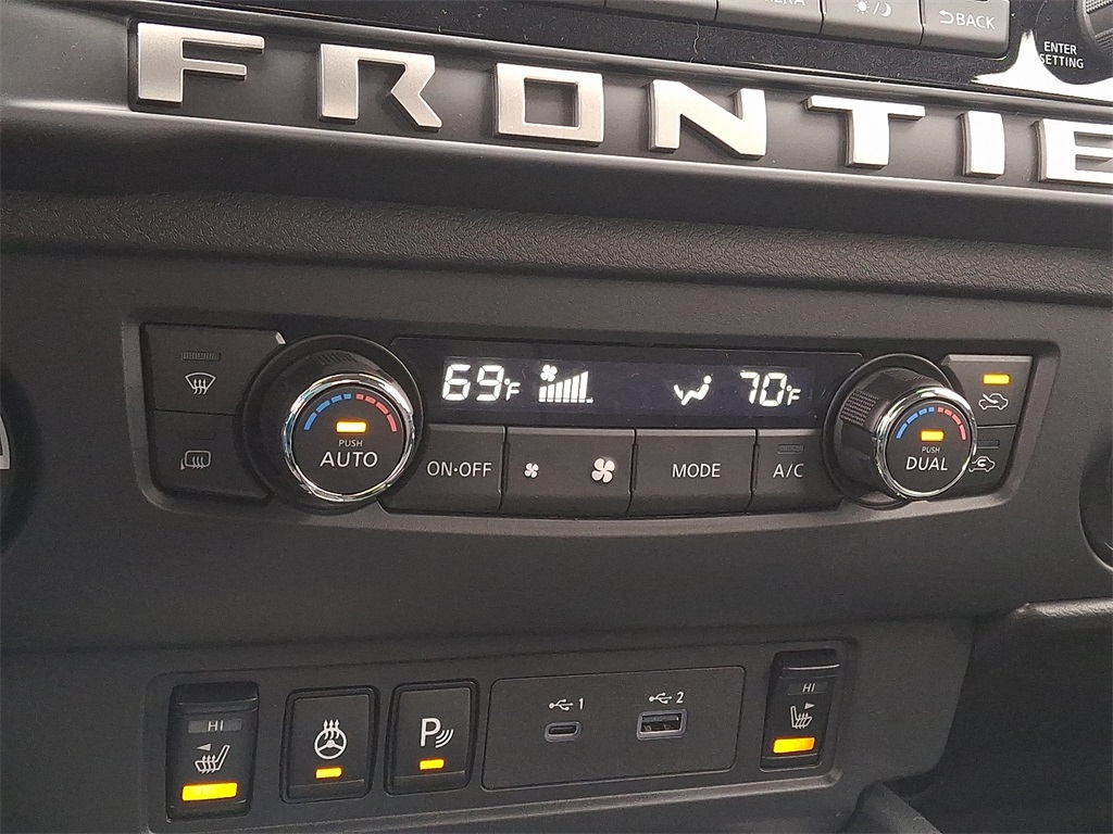 2026 Nissan Frontier SV - Photo 11