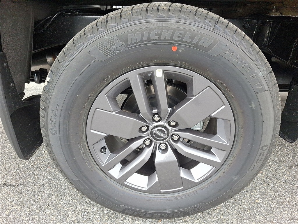 2026 Nissan Frontier SV - Photo 5