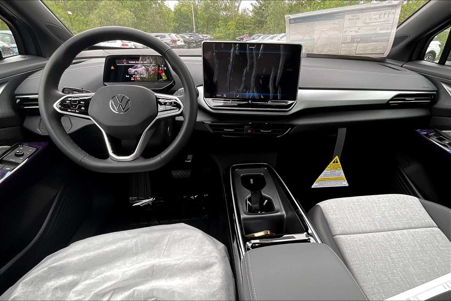 2025 Volkswagen ID.4 Pro - Photo 12